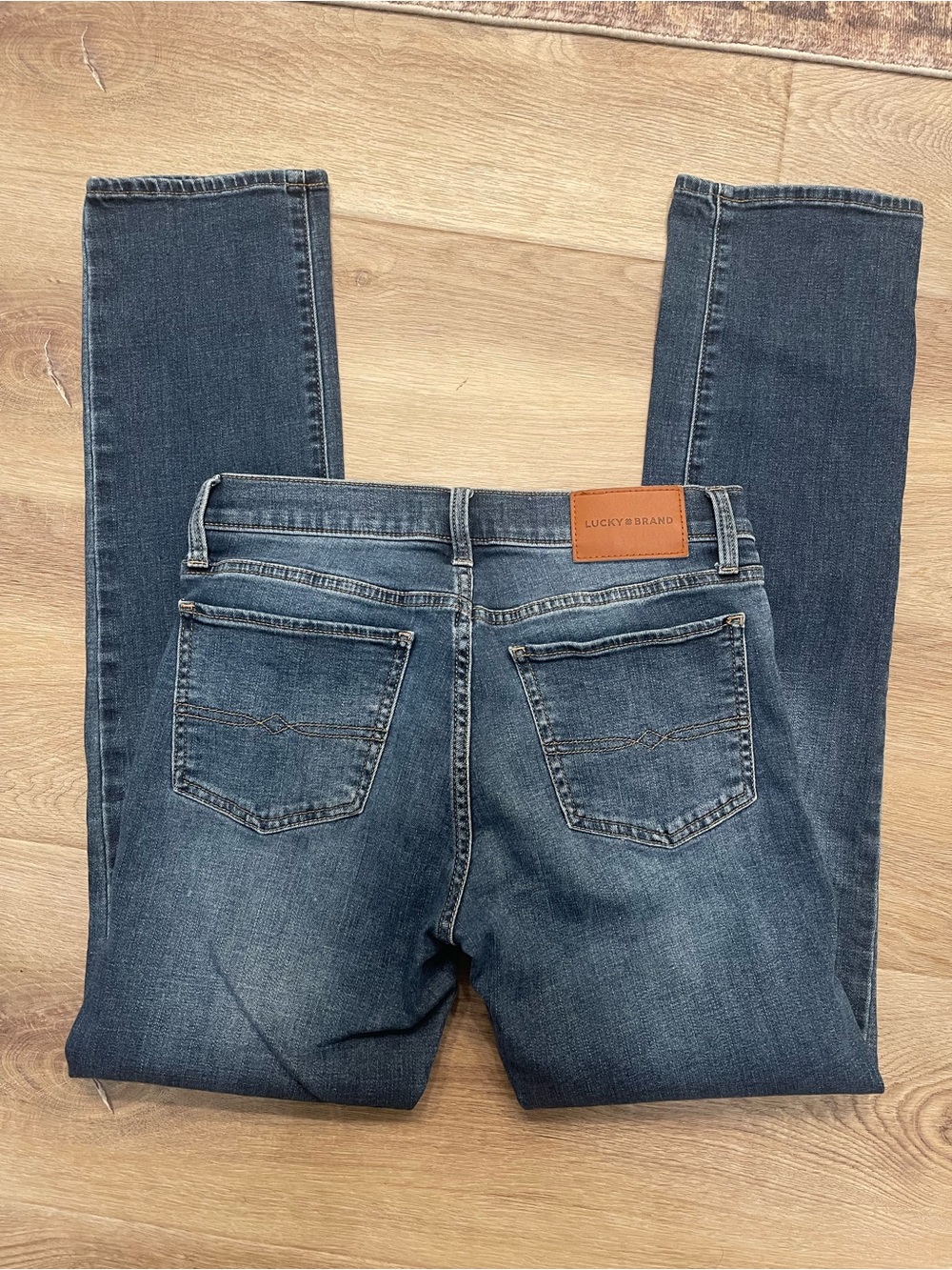 Lucky Brand Women’s  Slim Straight Medium Blue Jeans